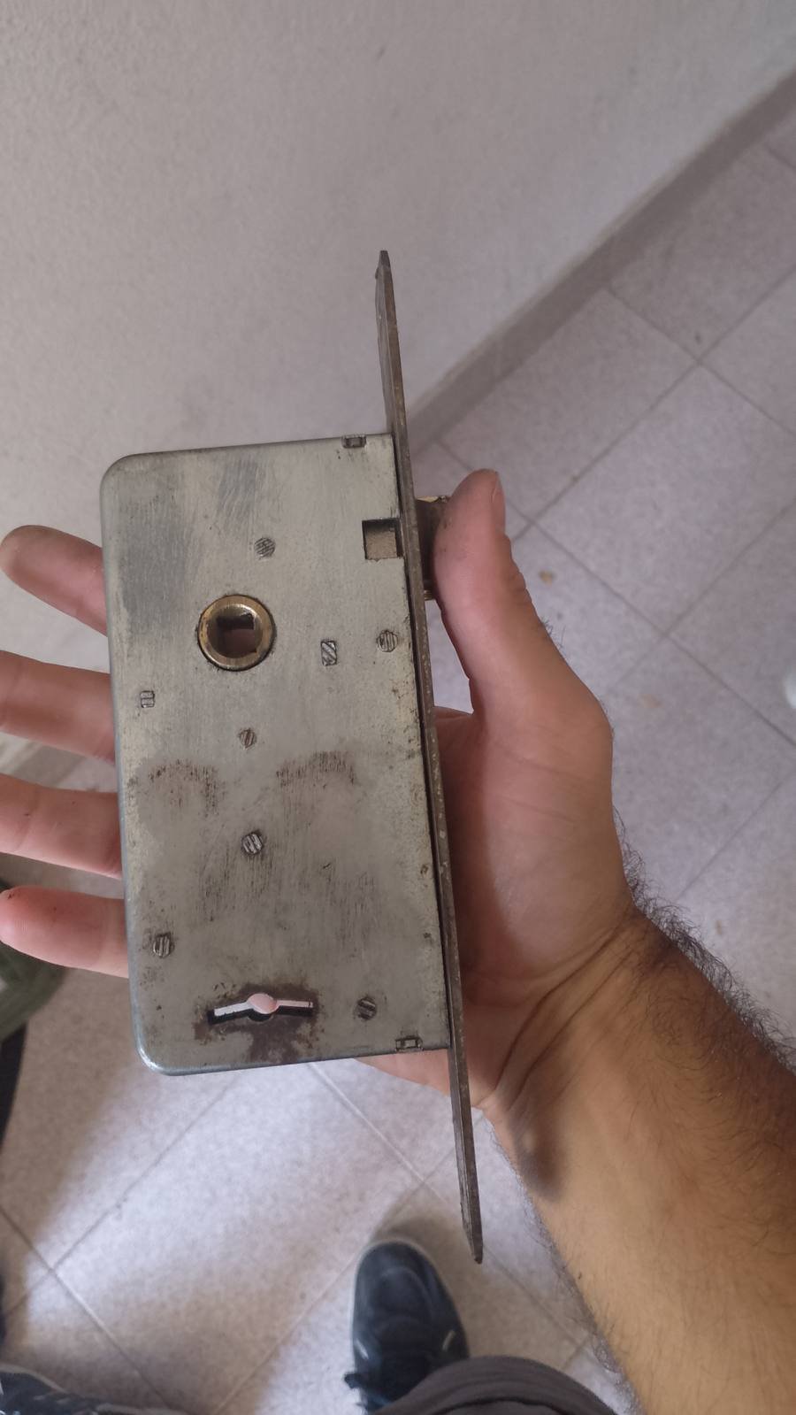Apertura de puerta de casa - trabajo realizado